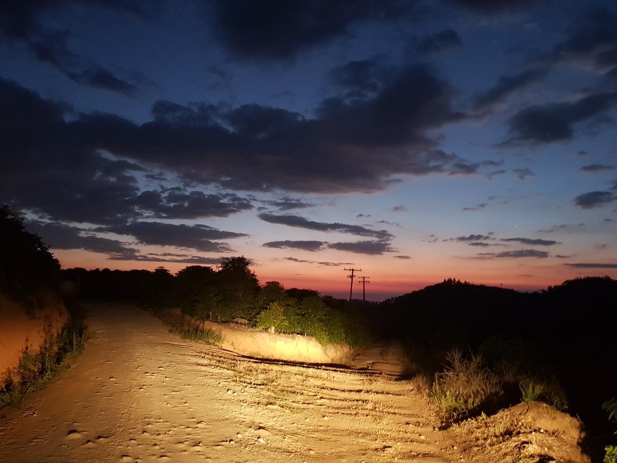 Pousada Recanto Dos Beija Flores Monte Alegre do Sul Exteriér fotografie